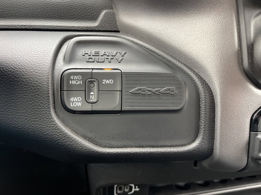 Used 2024 RAM 3500 Big Horn image 14