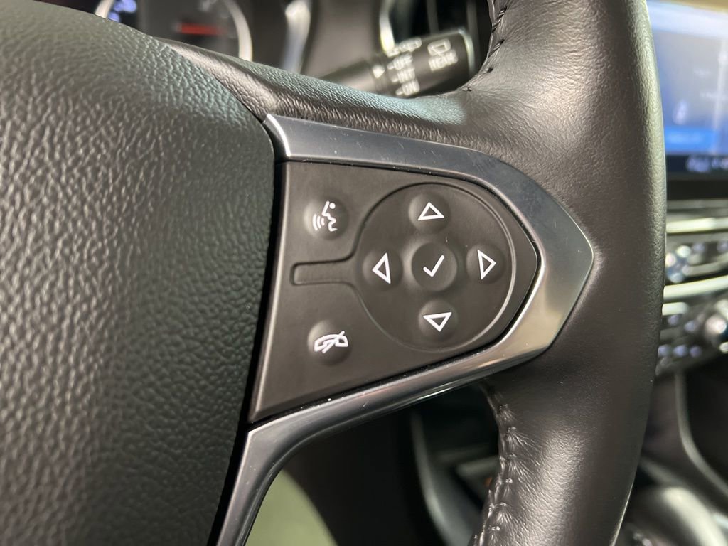 Used 2022 Chevrolet Traverse Premier AWD/4WD image 20