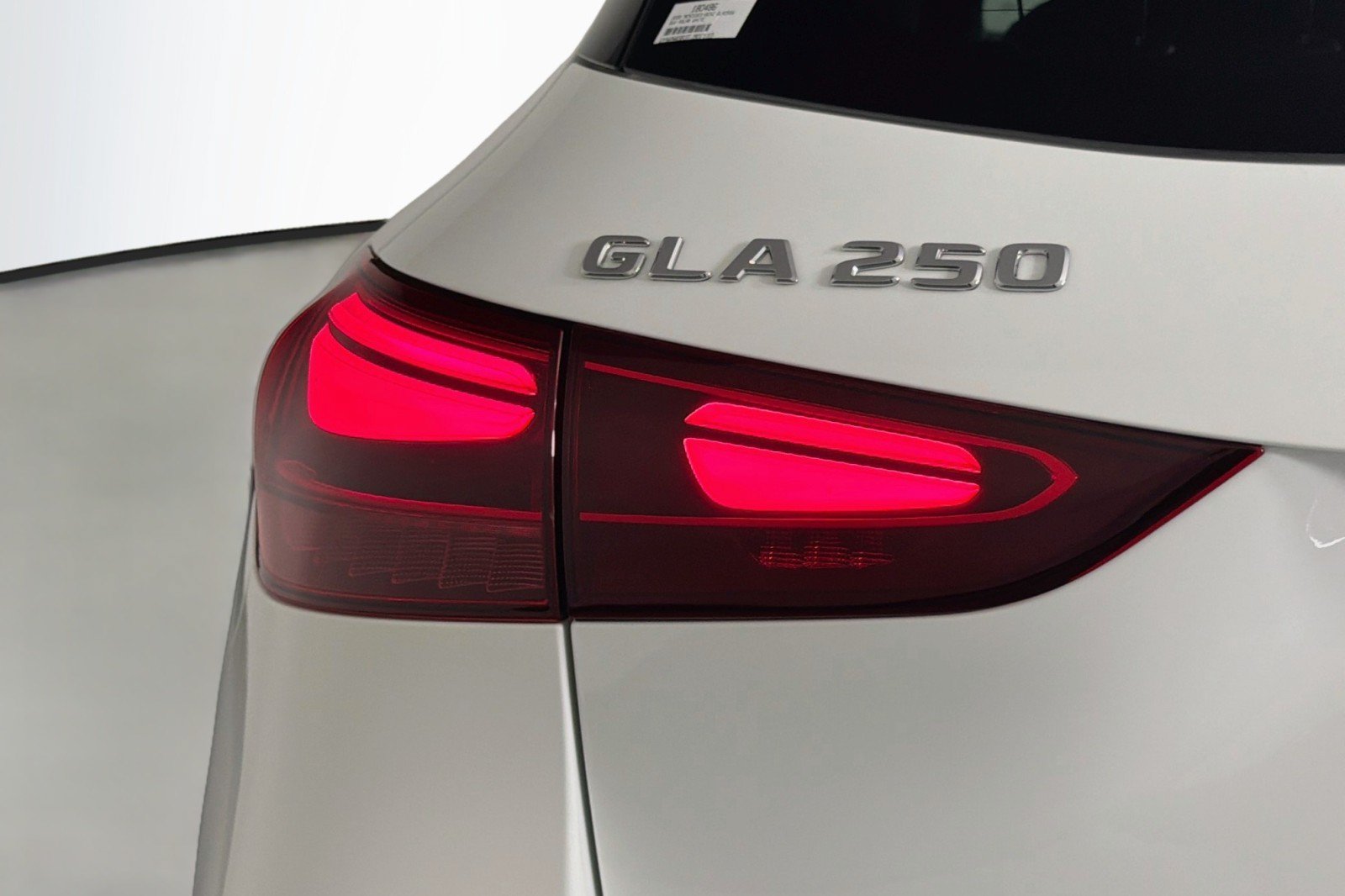 New 2026 Mercedes-Benz GLA 250 image 16