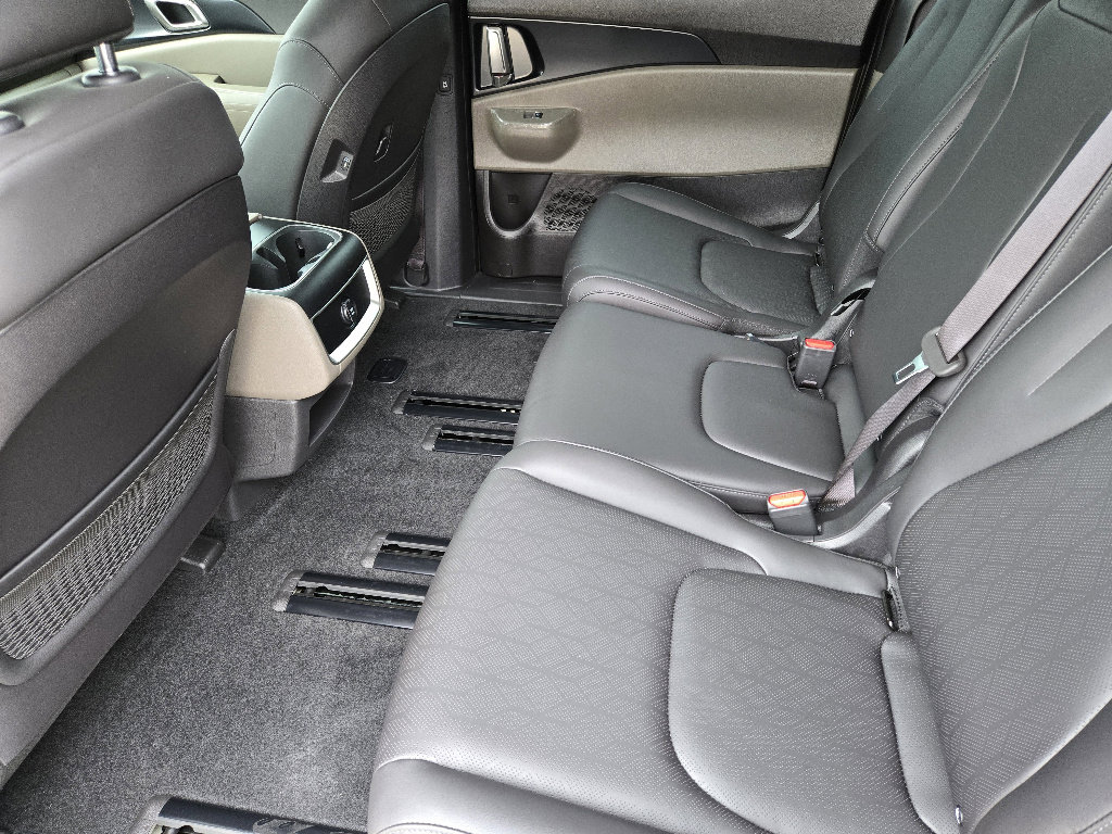 New 2026 Kia Carnival LXS image 19