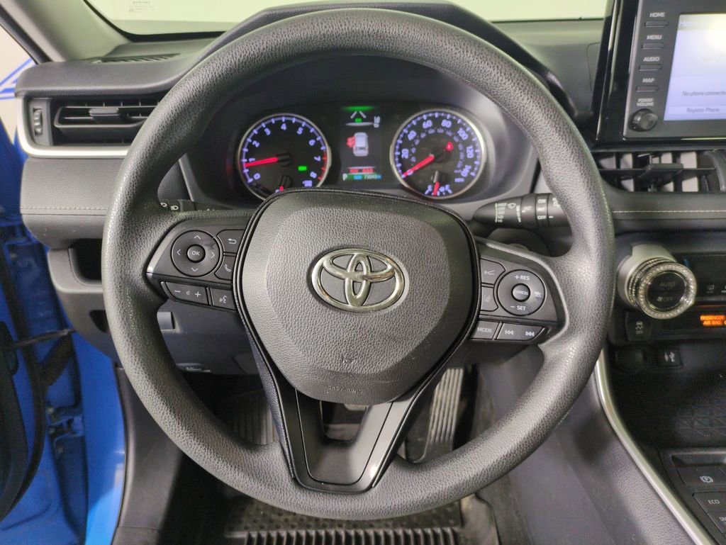 Used 2019 Toyota RAV4 XLE AWD/4WD image 16
