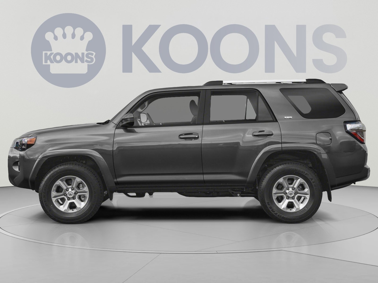 Used 2020 Toyota 4Runner SR5 AWD/4WD image 4