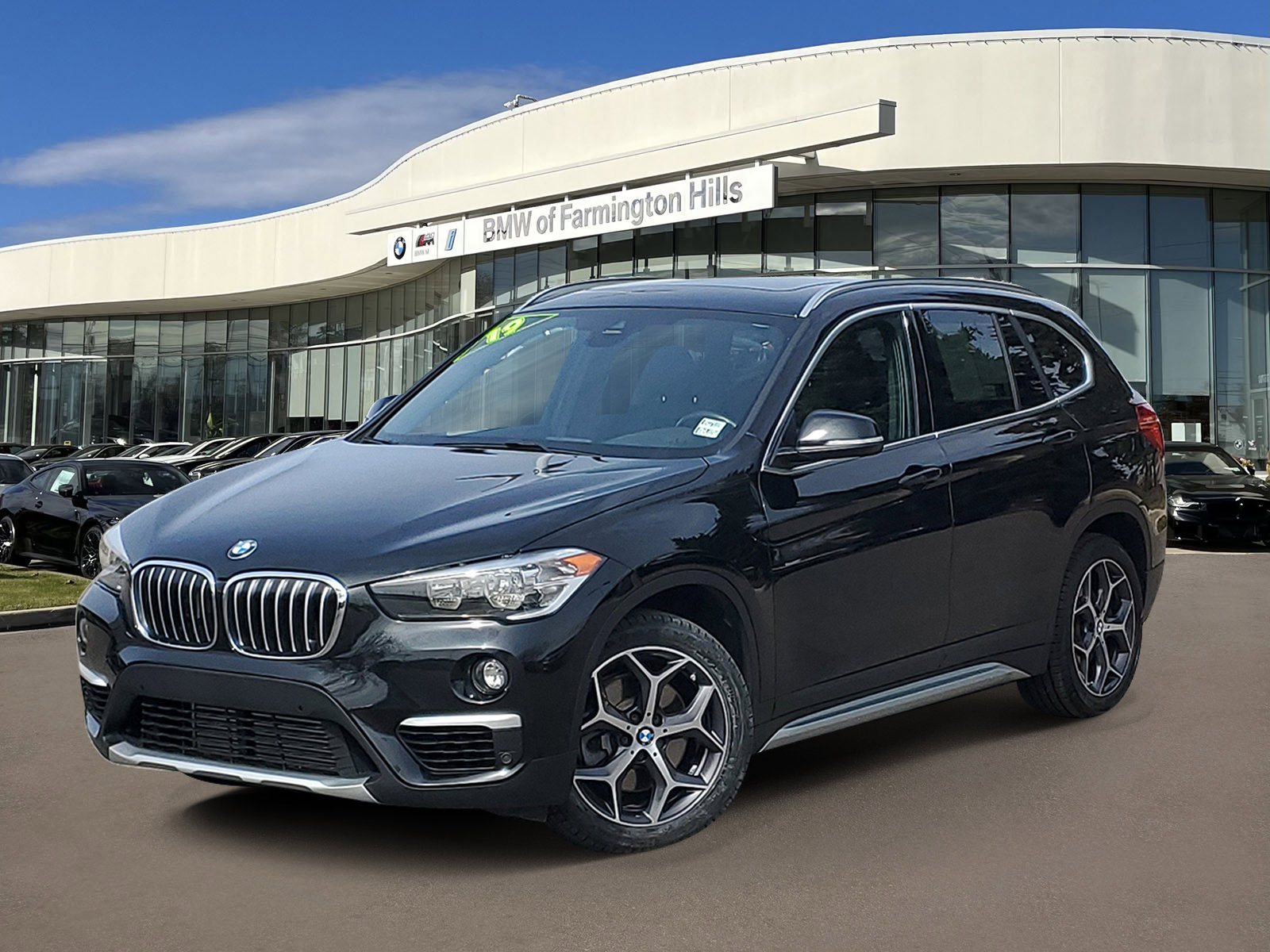 Used 2019 BMW X1 xDrive28i w/ Convenience Package image 1