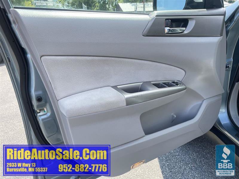 Used 2010 Subaru Forester 2.5X Limited AWD/4WD image 9