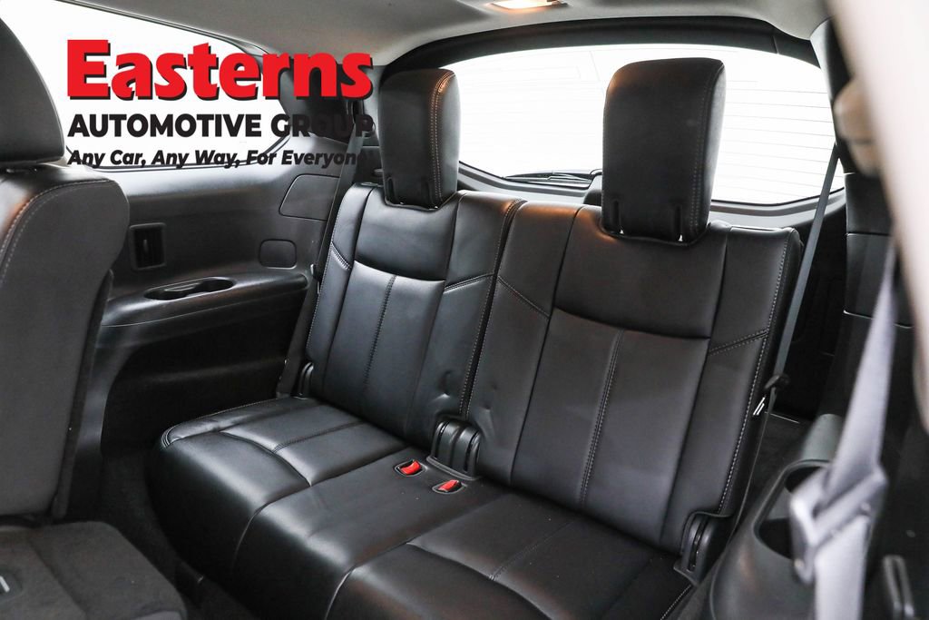 Used 2020 Nissan Pathfinder SL AWD/4WD image 30