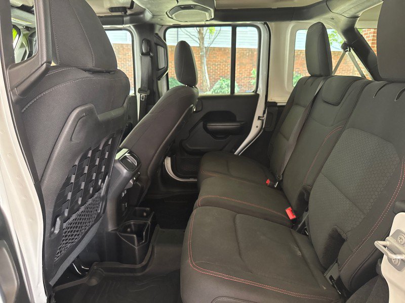Used 2018 Jeep Wrangler Unlimited Rubicon AWD/4WD image 20