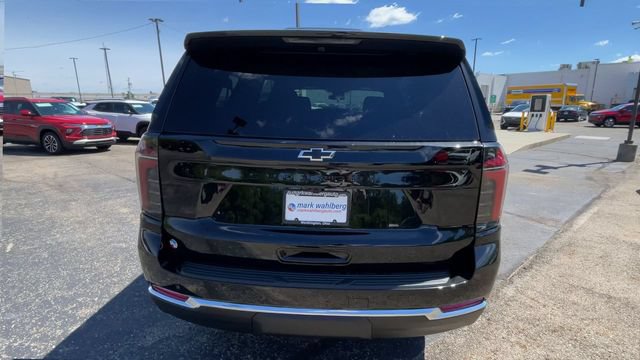 New 2026 Chevrolet Suburban LS w/ LPO, Dark Essentials Package AWD/4WD image 9