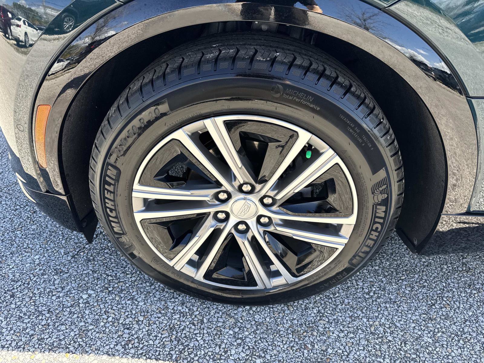 Used 2024 Cadillac Lyriq Luxury image 10