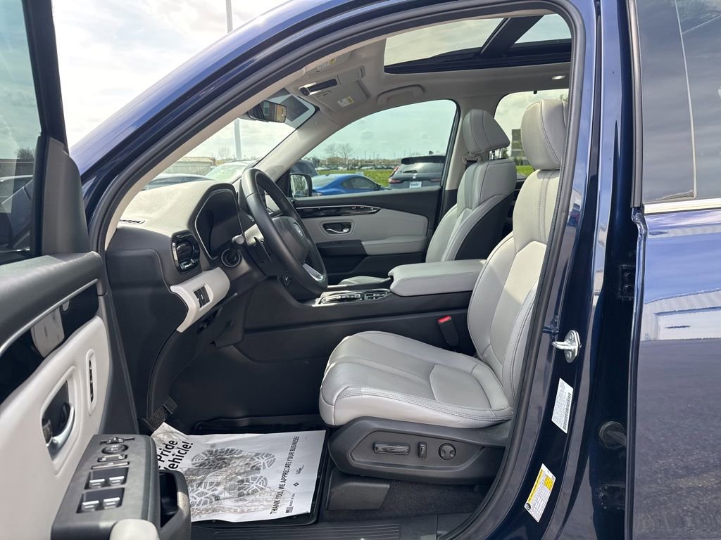 Certified 2023 Honda Pilot Touring image 33