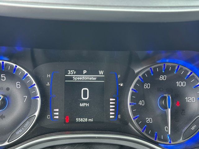 Used 2020 Chrysler Pacifica Touring w/ S Appearance Package image 20