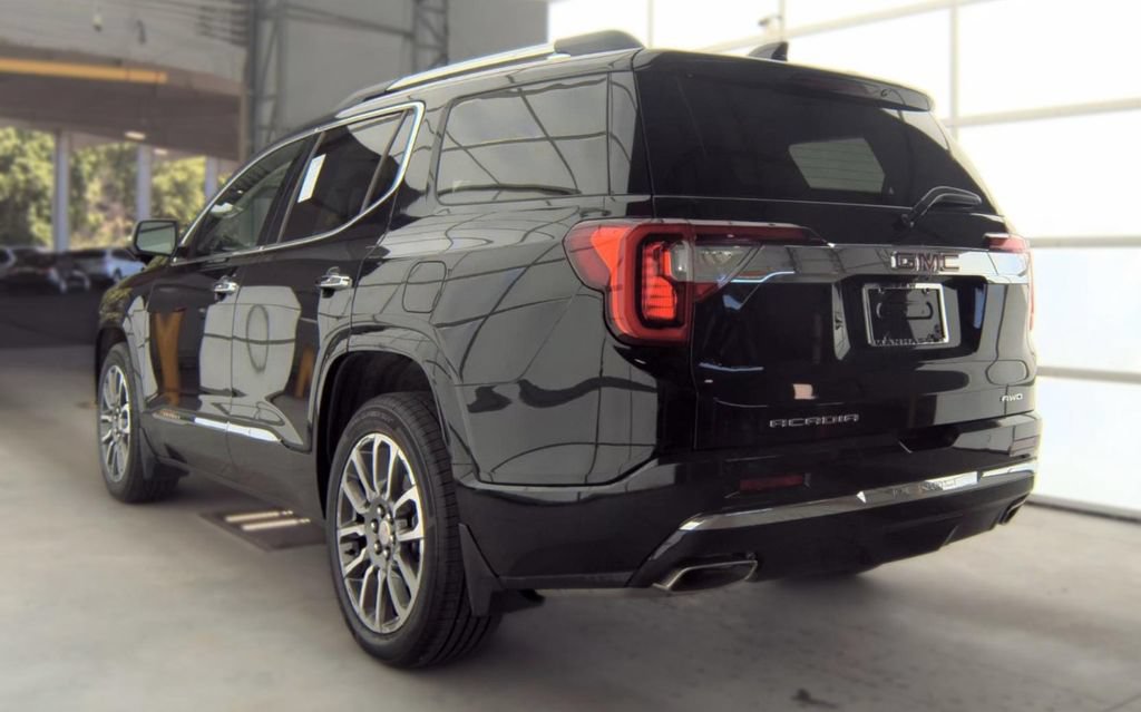 Used 2021 GMC Acadia Denali w/ Denali Ultimate Package AWD/4WD image 5