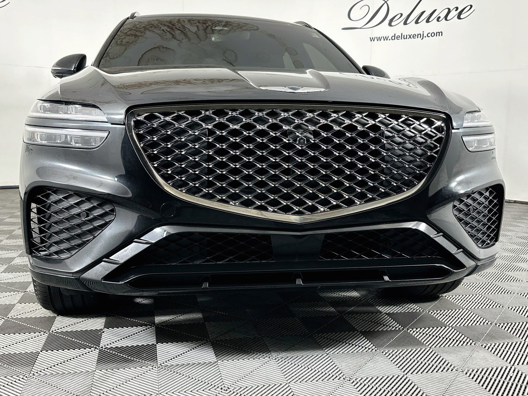 Used 2025 Genesis GV70 2.5T w/ Sport Prestige Package AWD/4WD image 32
