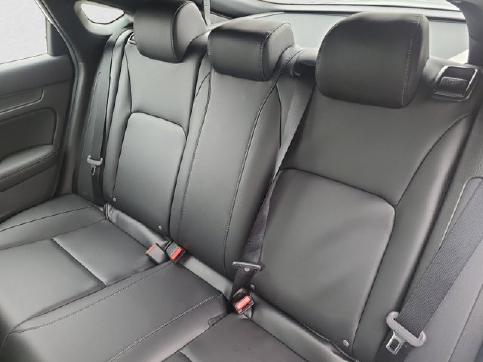 Used 2025 Acura Integra A-Spec image 18