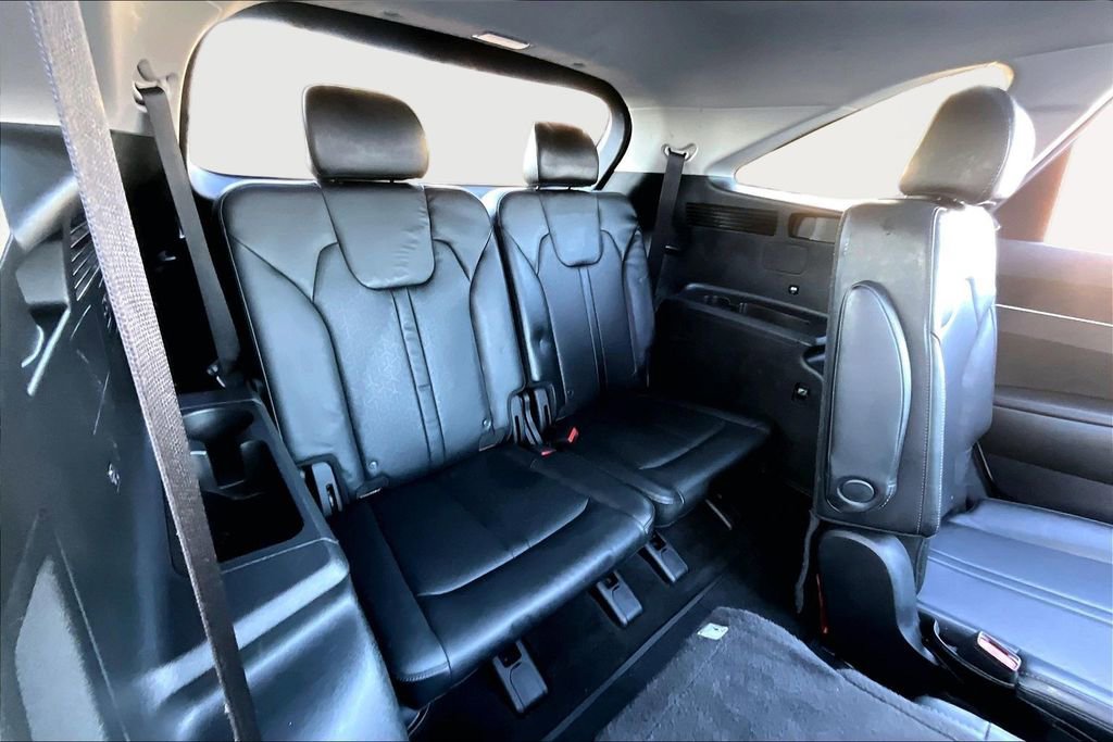 Used 2022 Kia Sorento EX w/ Panoramic Sunroof Package image 19