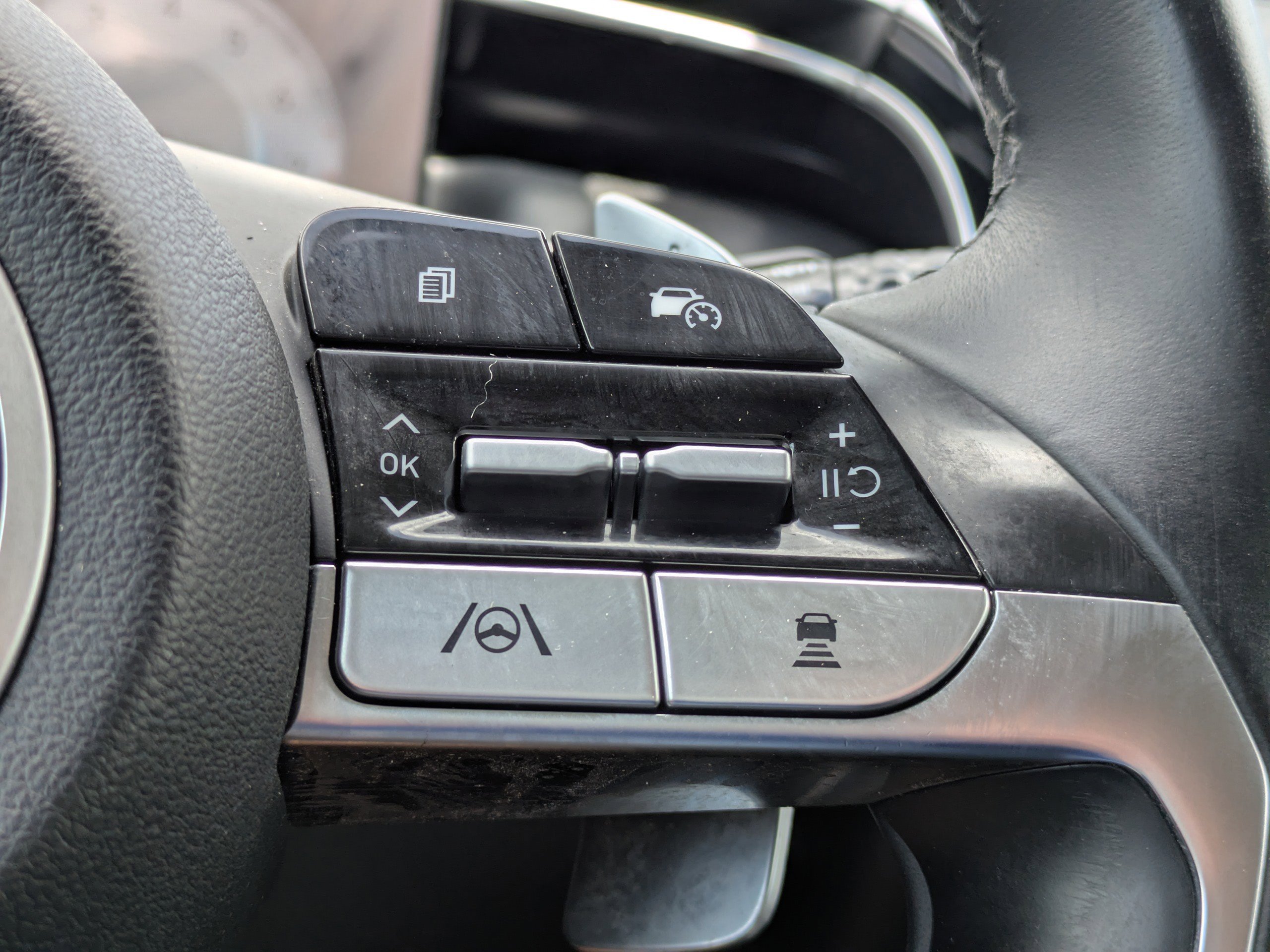 Certified 2022 Hyundai Tucson Limited FWD image 27