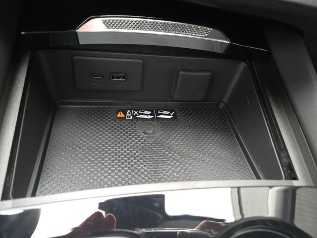 New 2025 Buick Envision Sport Touring image 17