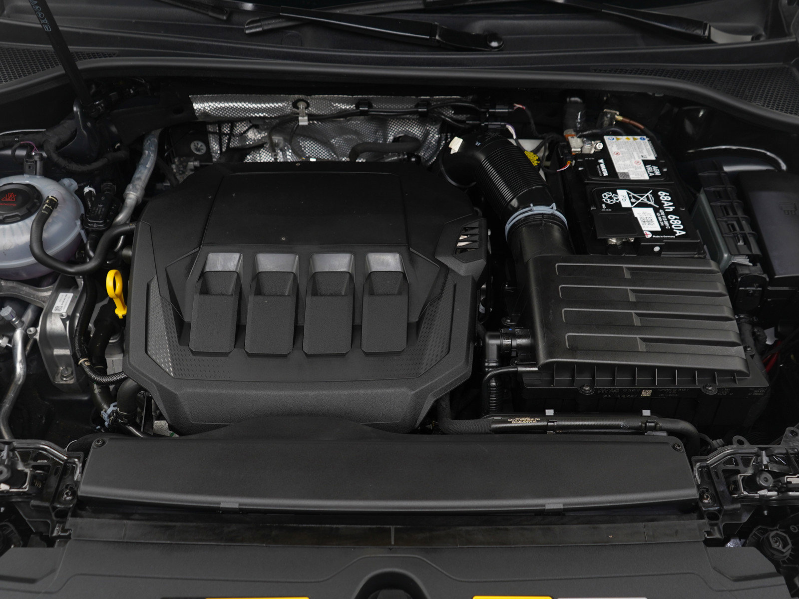 Used 2025 Audi Q3 2.0T Premium image 31