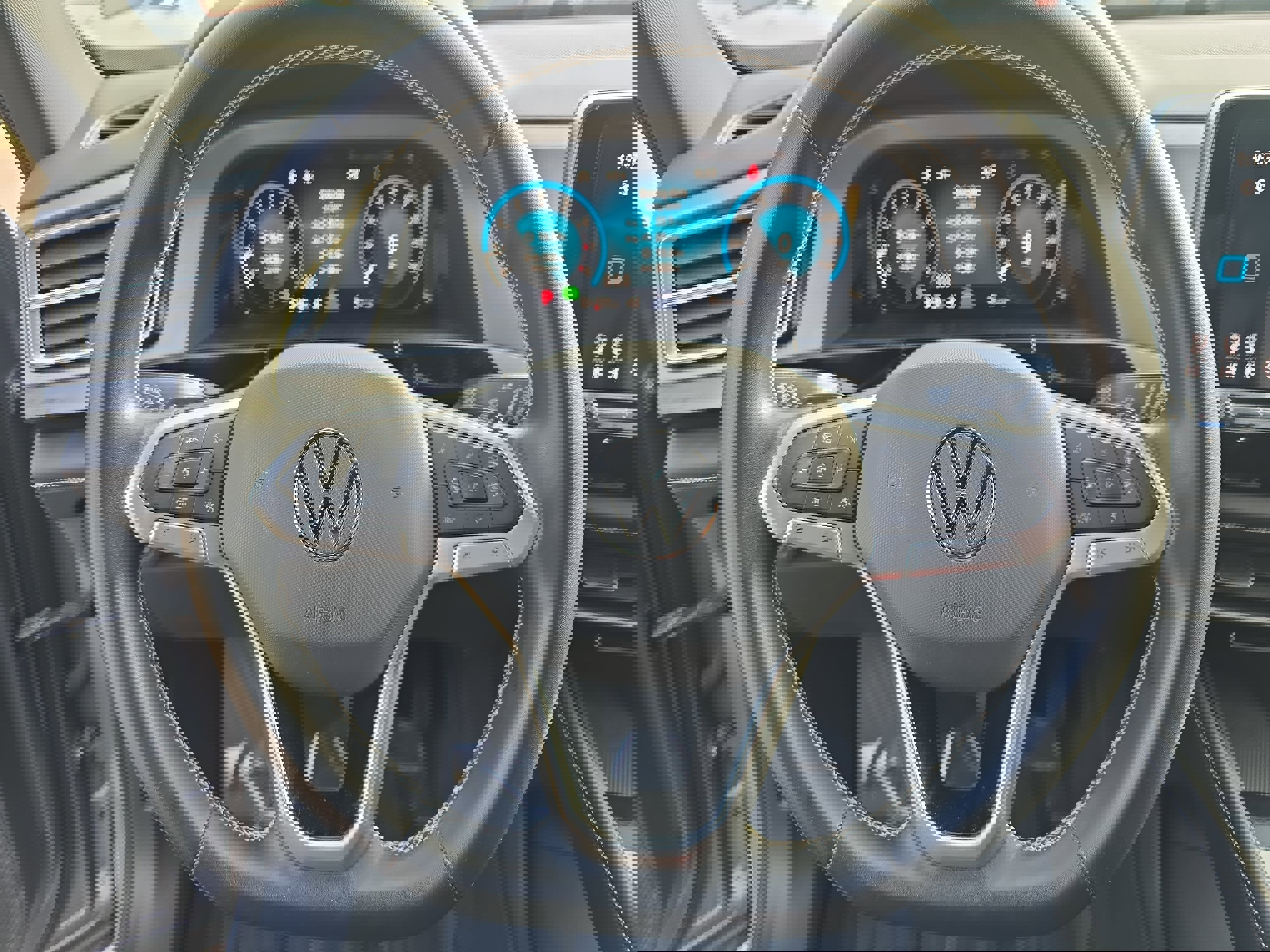 Used 2024 Volkswagen Atlas Cross Sport SE w/ Panoramic Sunroof Package image 17