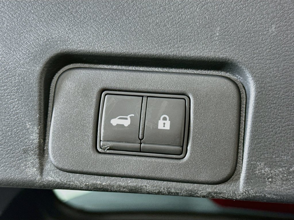 Certified 2021 Nissan Rogue SL w/ Premium Package FWD image 32