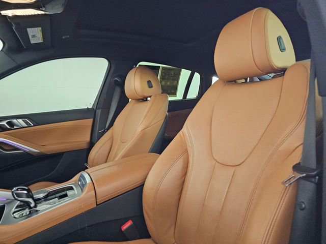 Used 2022 BMW X6 xDrive40i w/ M Sport Package image 23