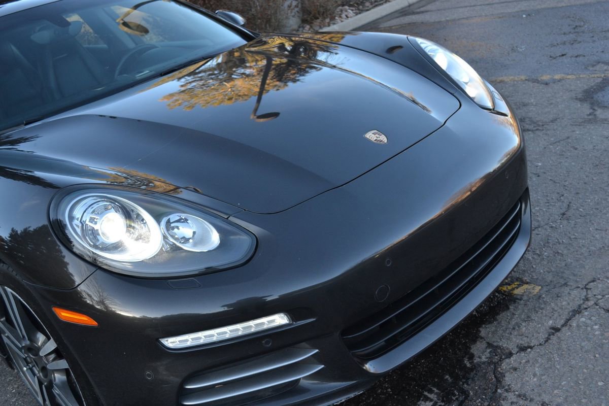 Used 2014 Porsche Panamera 4 w/ Premium Package image 6
