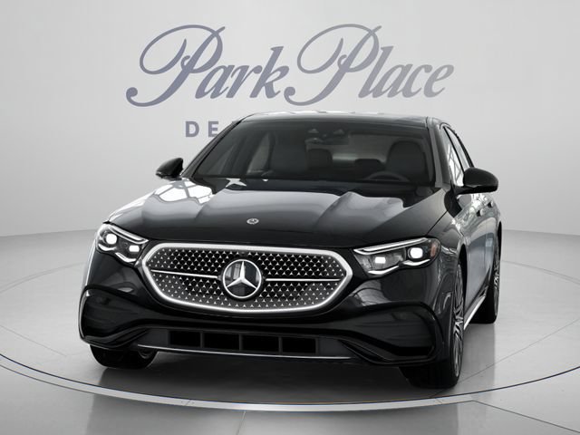 New 2026 Mercedes-Benz E 450 4MATIC Sedan image 35