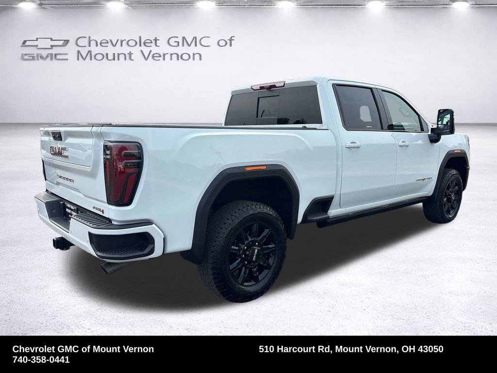 Used 2025 GMC Sierra 2500 AT4 w/ Technology Package AWD/4WD image 5
