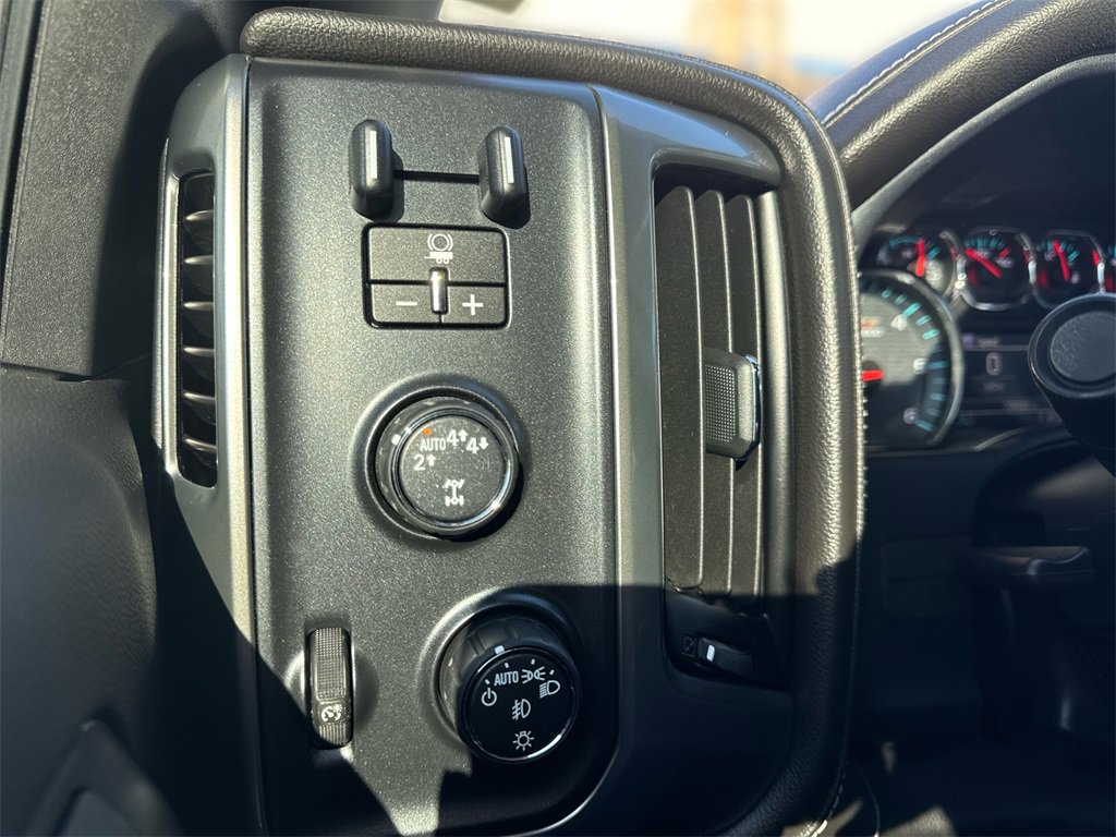 Certified 2018 Chevrolet Silverado 1500 LTZ Z71 w/ LTZ Plus Package image 10