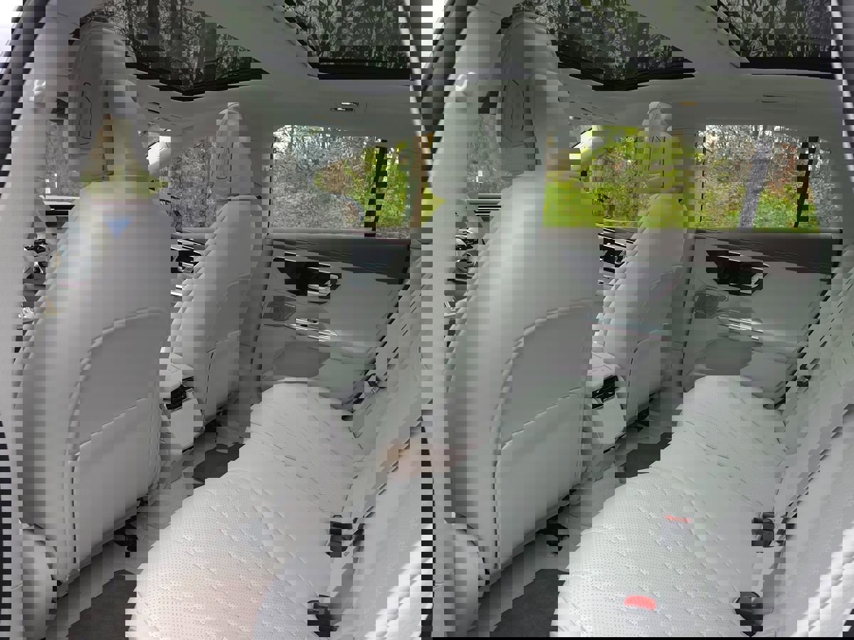 Used 2023 Mercedes-Benz EQE 350+ Sedan image 14