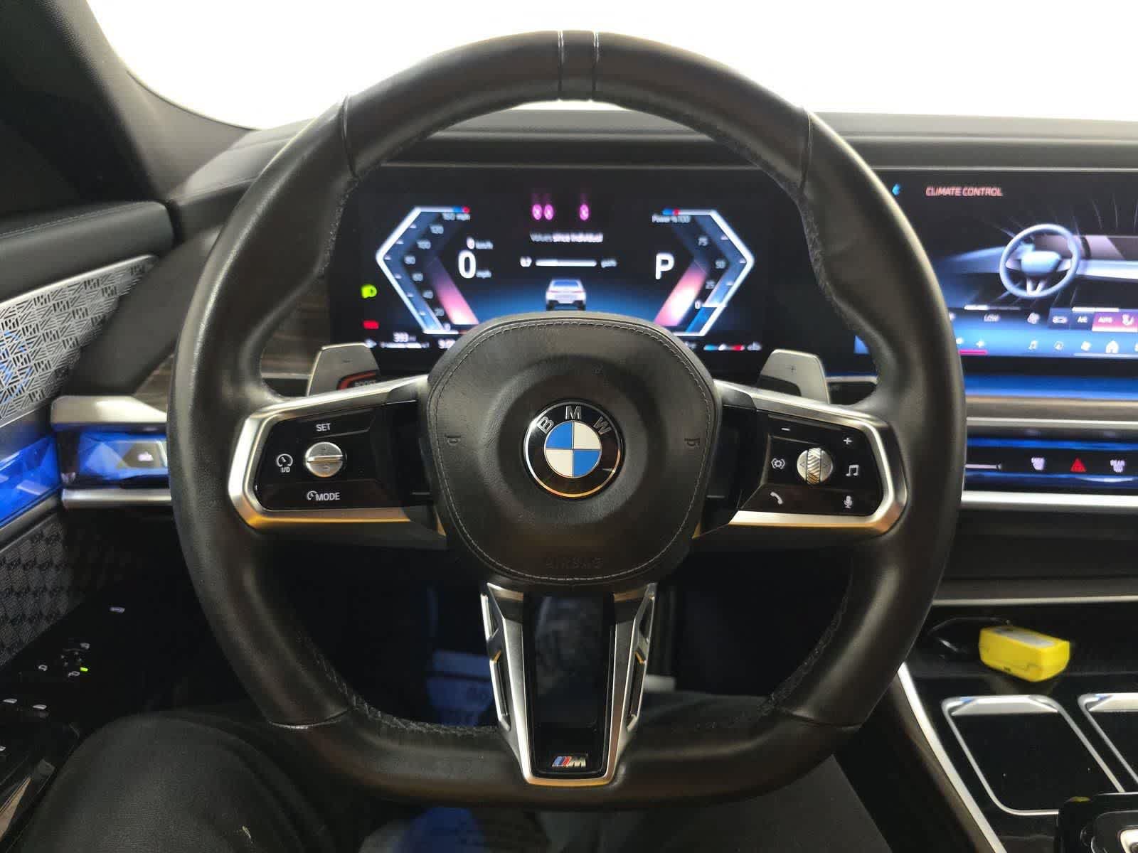 Used 2024 BMW 760i xDrive w/ Executive Package AWD/4WD image 12