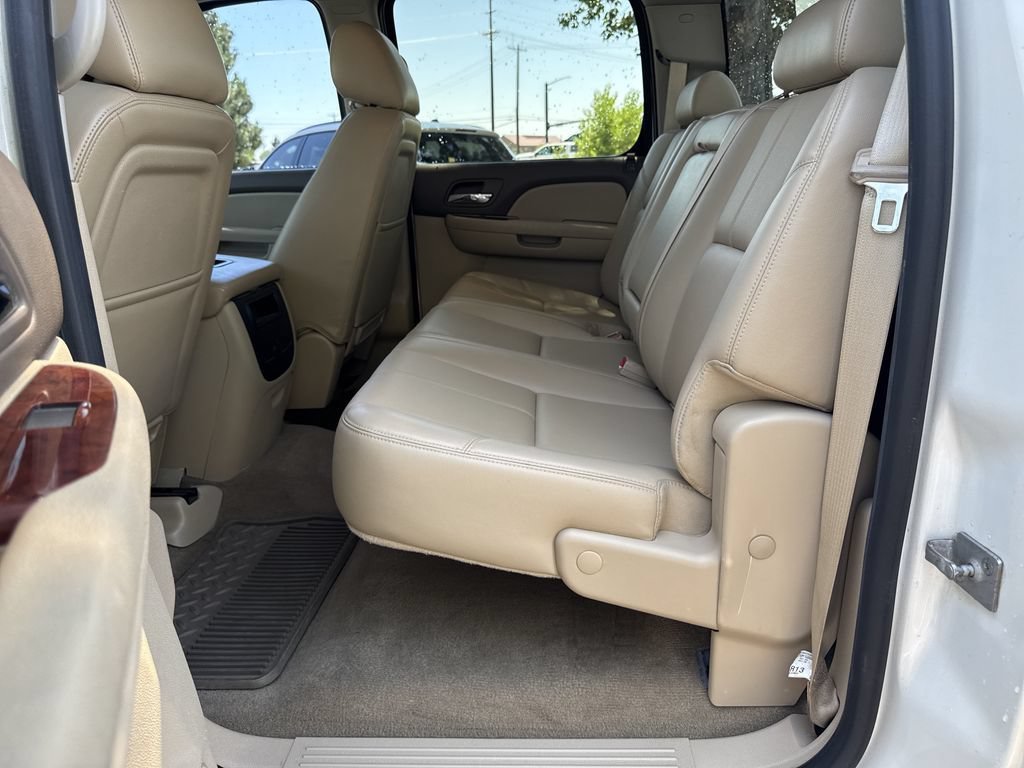 Used 2013 GMC Sierra 1500 SLT w/ SLT White Diamond Edition AWD/4WD image 9