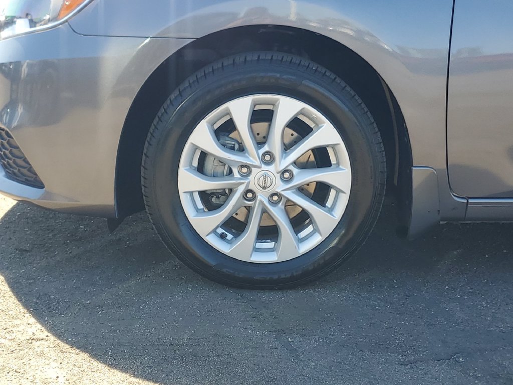 Used 2019 Nissan Sentra SV FWD image 32