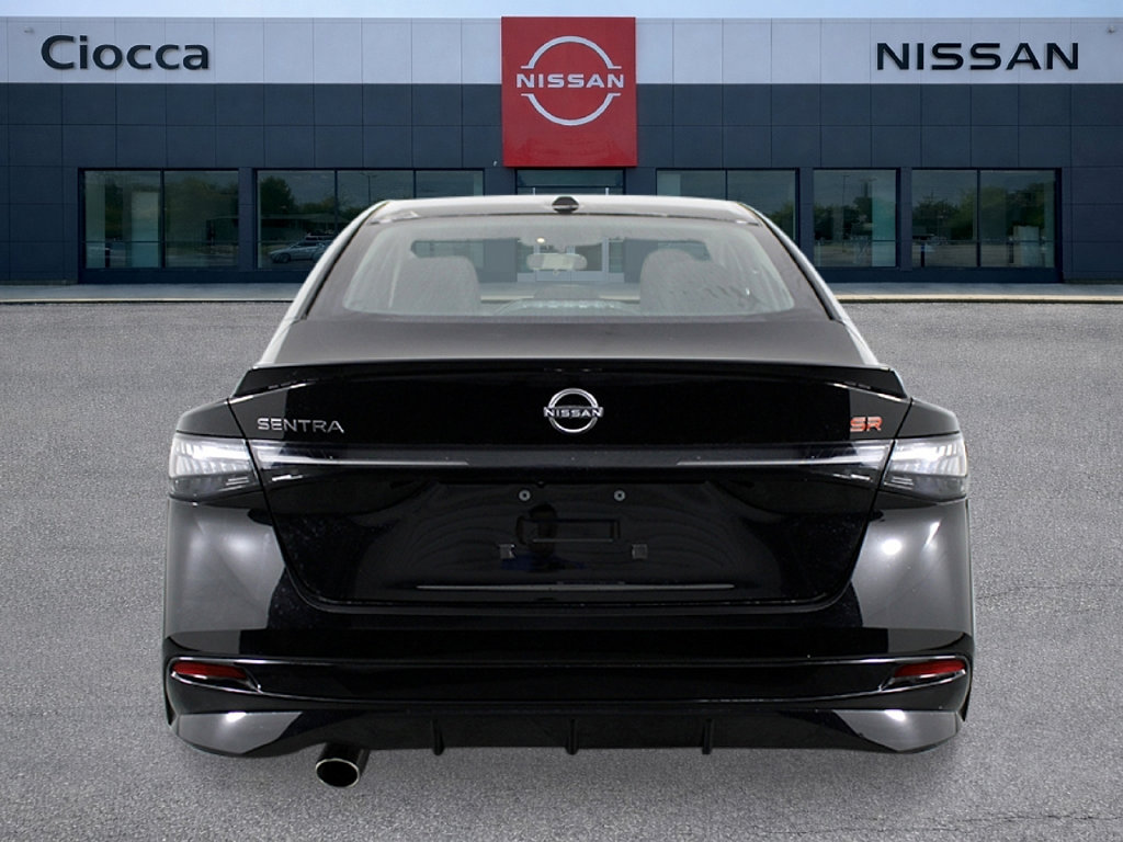 New 2027 Nissan Sentra SR w/ Floor Mat Package FWD image 4