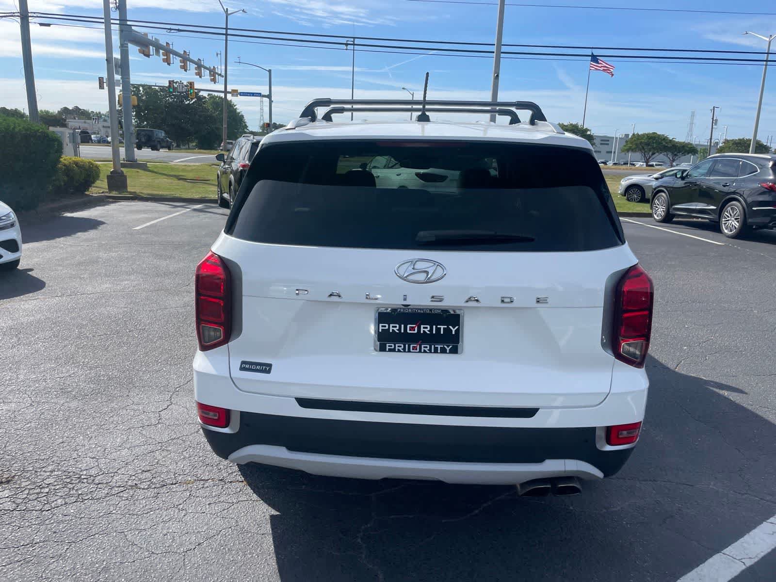 Used 2021 Hyundai Palisade SEL FWD image 4