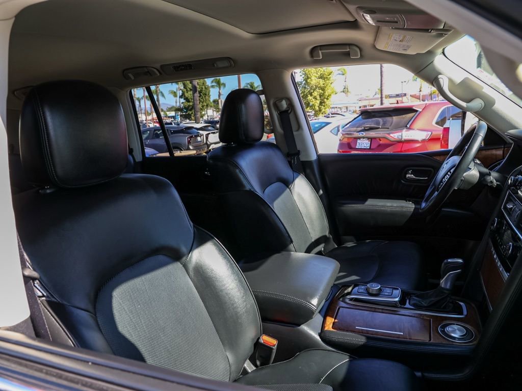 Used 2024 Nissan Armada SL w/ Captain's Chairs Package image 21