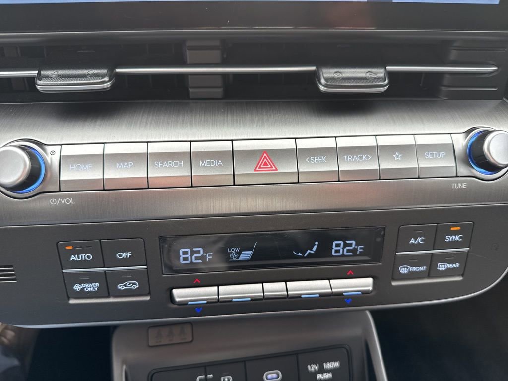 Certified 2024 Hyundai Kona SE image 13