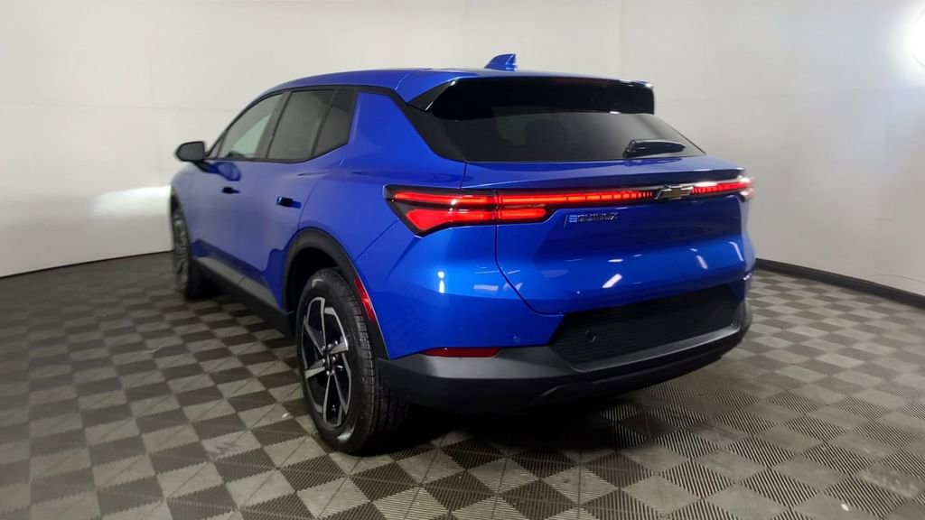 New 2026 Chevrolet Equinox EV LT image 7