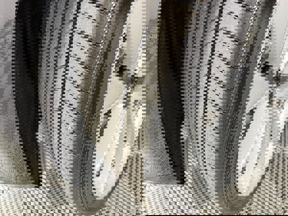 Used 2019 Tesla Model 3 Standard Range image 30