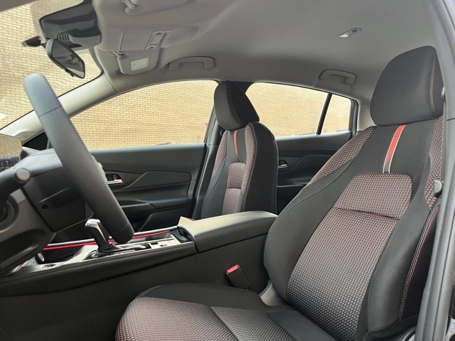 New 2026 Nissan Sentra SR w/ Floor Mat Package FWD image 20