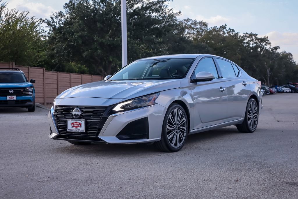 Certified 2023 Nissan Altima 2.5 SL FWD image 7