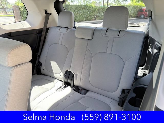 Used 2023 Honda Pilot LX image 8