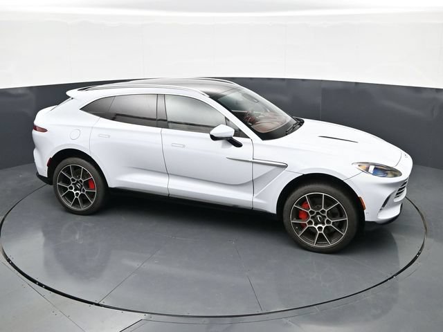 Used 2021 Aston Martin DBX AWD/4WD image 30