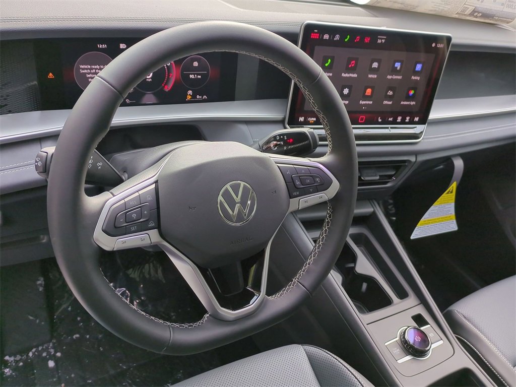 New 2026 Volkswagen Tiguan SE image 29