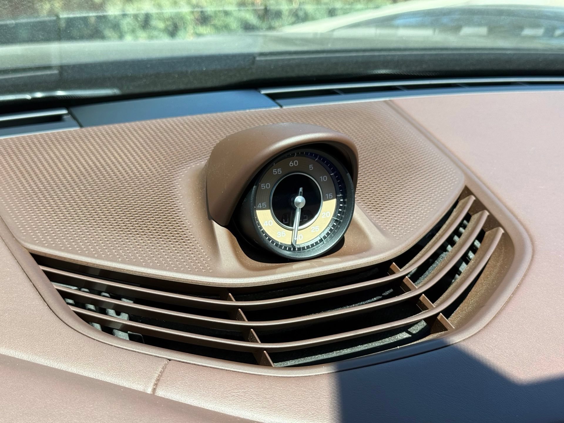 Certified 2020 Porsche Taycan Turbo AWD/4WD image 19