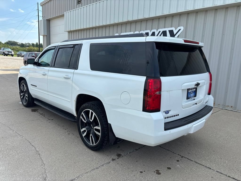 Used 2020 Chevrolet Suburban Premier AWD/4WD image 6