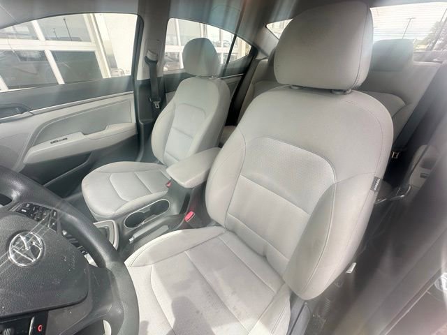 Used 2018 Hyundai Elantra SEL w/ Cargo Package FWD image 5