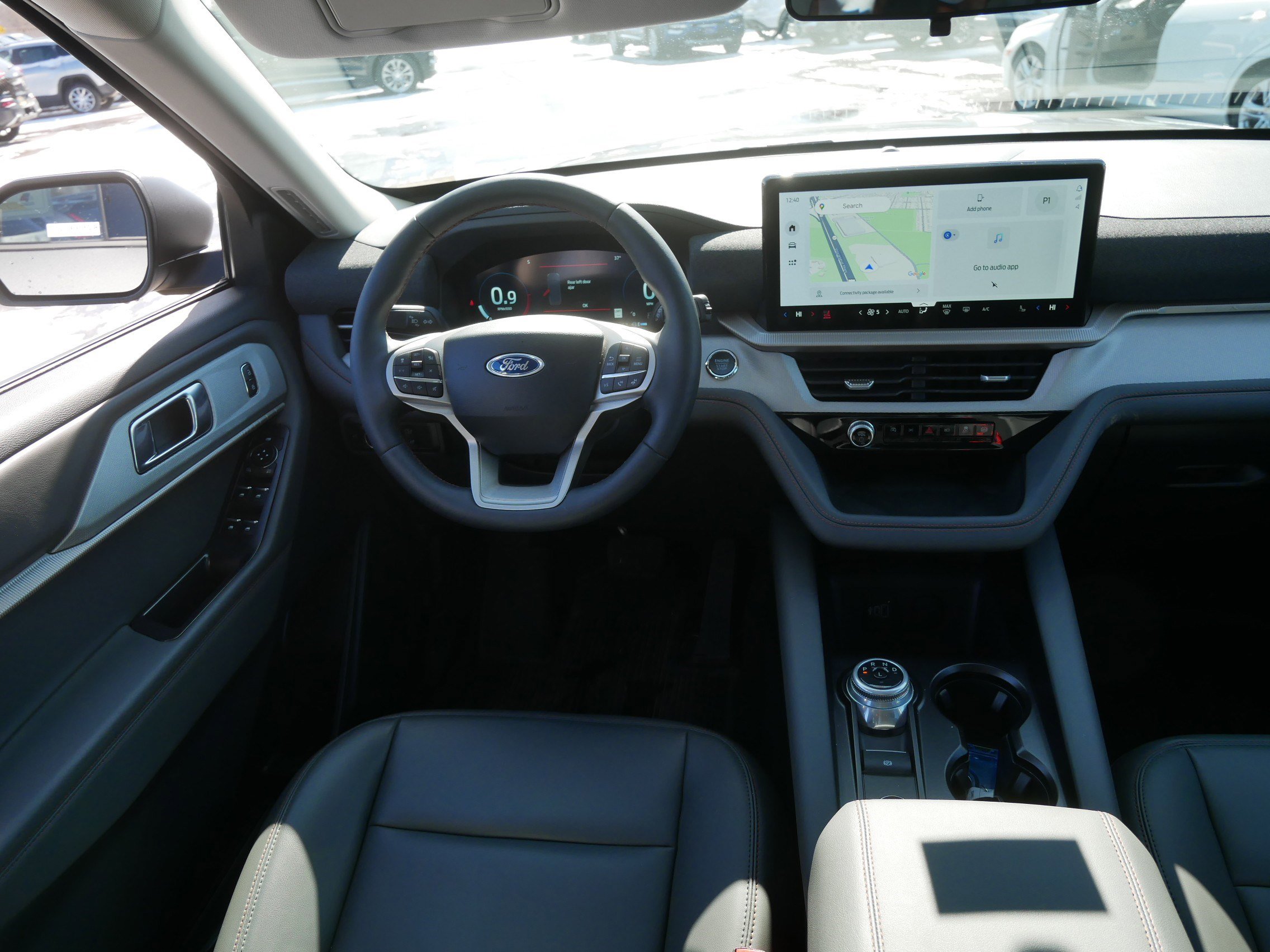 Used 2026 Ford Explorer Active w/ Active Comfort Package image 9