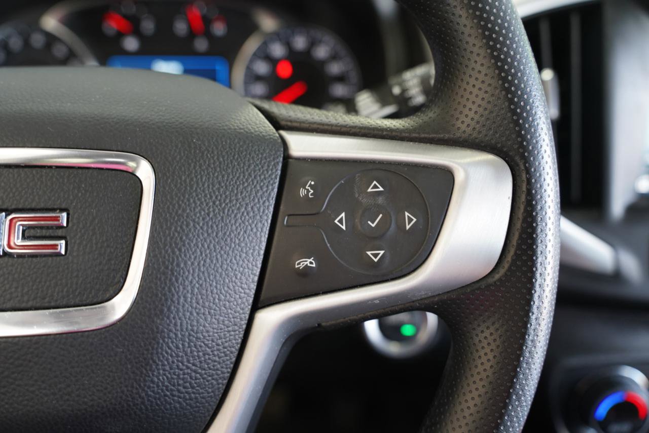 Used 2023 GMC Terrain SLE w/ Driver Convenience Package FWD image 16