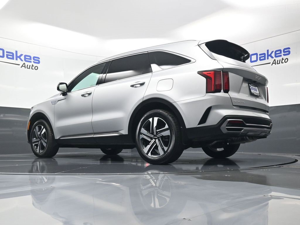 Certified 2024 Kia Sorento EX image 45