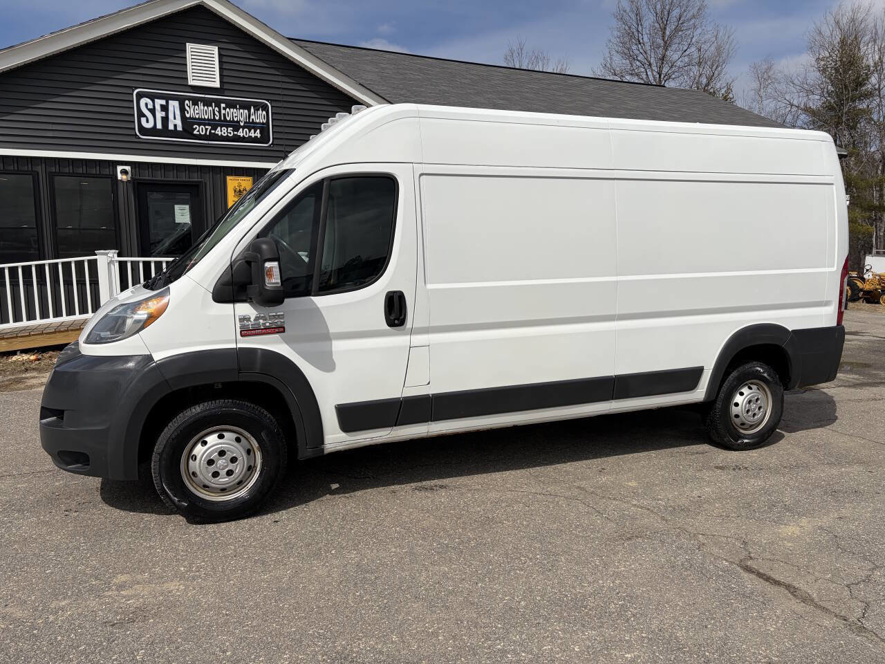 Used 2016 RAM ProMaster 2500 FWD image 2